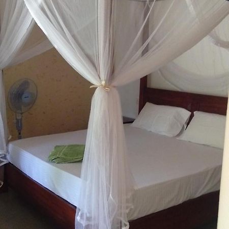 Taragala Chalets Kalametiya Esterno foto