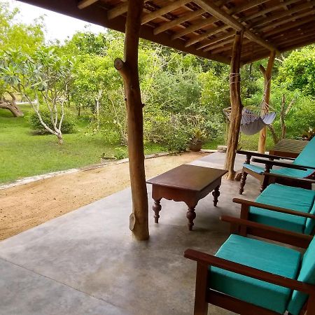 Taragala Chalets Kalametiya Esterno foto